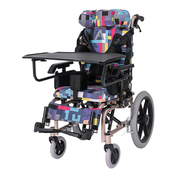 2 Leichter Kinderrollstuhl YSM2201L mit Faltmechanismus und verstellbarer Rückenlehne